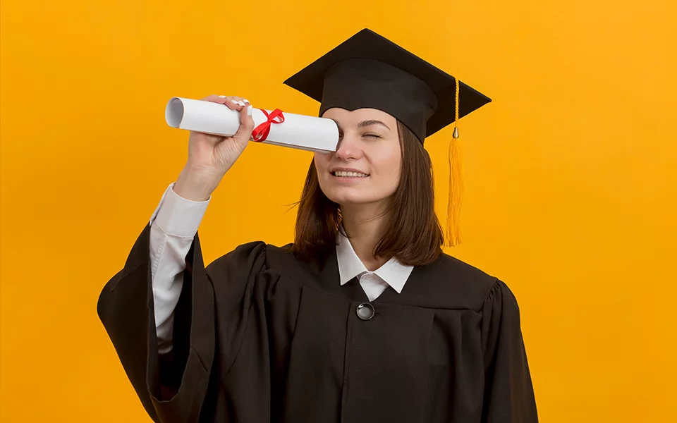 How to find your first post-graduation job? 6 tips for inexperienced graduates